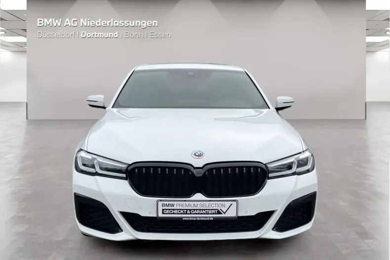 BMW 530 din 2022 cu 87.745 km - oferta BMW163613 - foto 5