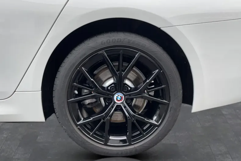 BMW 530 din 2022 cu 87.745 km - oferta BMW163613 - foto 11