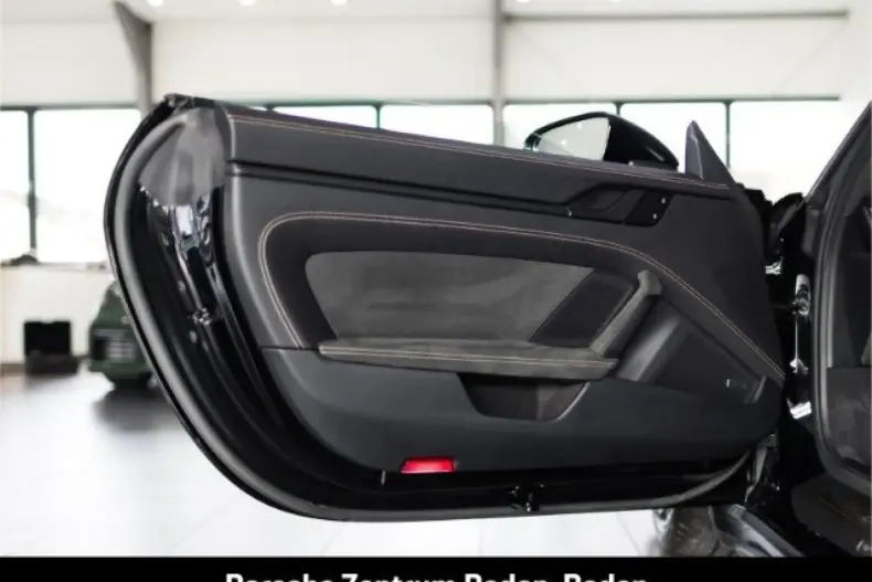 Porsche 992 din 2022 cu 29.500 km - oferta POR163614 - foto 8