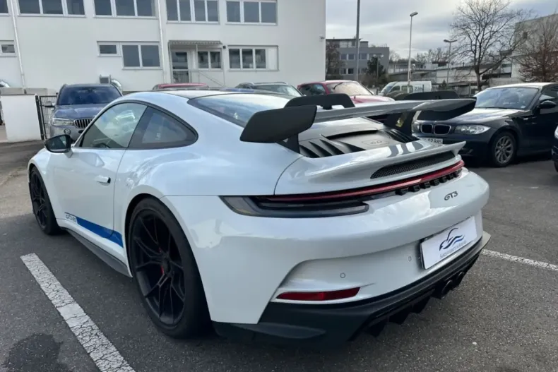 Porsche 992 din 2023 cu 7.500 km - oferta POR163618 - foto 7