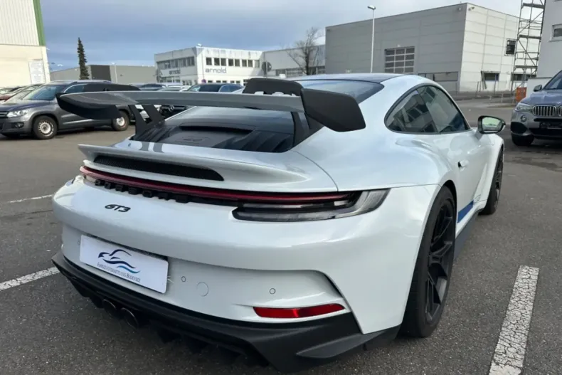 Porsche 992 din 2023 cu 7.500 km - oferta POR163618 - foto 11