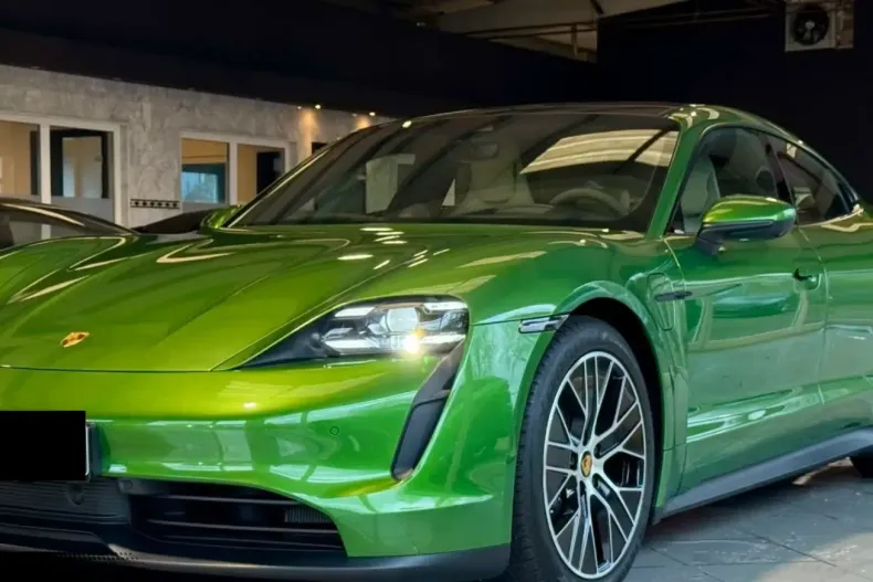 Porsche Taycan din 2022 cu 16.830 km - oferta POR163622 - foto 8