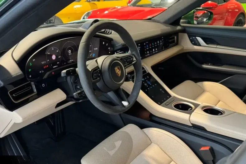 Porsche Taycan din 2022 cu 16.830 km - oferta POR163622 - foto 27