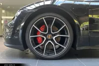 Porsche Taycan din 2022 cu 103.275 km - oferta POR163624 - foto 9