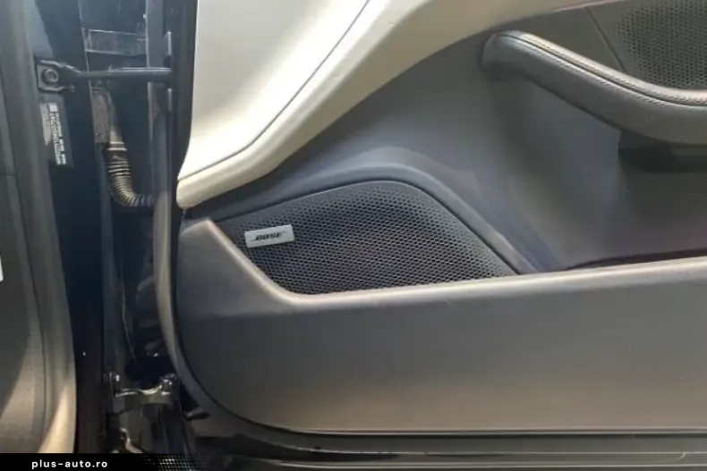 Porsche Taycan din 2022 cu 103.275 km - oferta POR163624 - foto 23