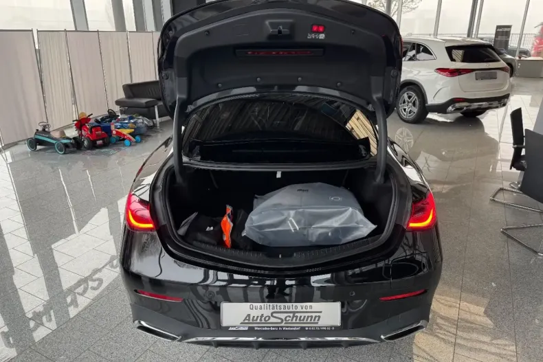 Mercedes-Benz CLE 300 din 2024 cu 45.950 km - oferta MER163630 - foto 9