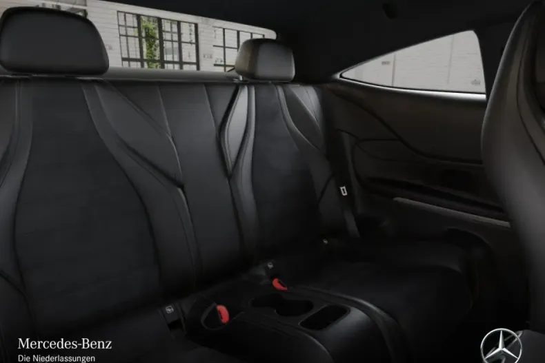 Mercedes-Benz CLE 200 din 2024 cu 8.132 km - oferta MER163632 - foto 12