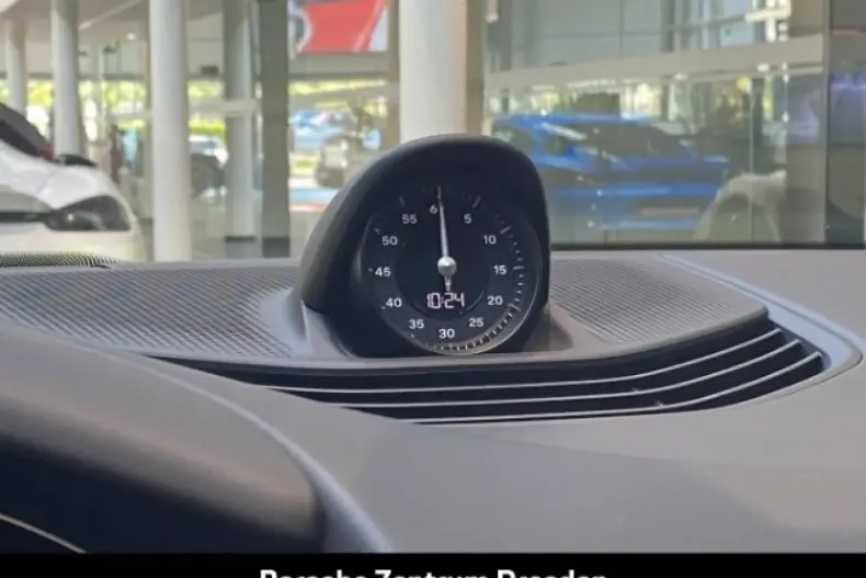 Porsche Taycan din 2022 cu 103.275 km - oferta POR163633 - foto 19