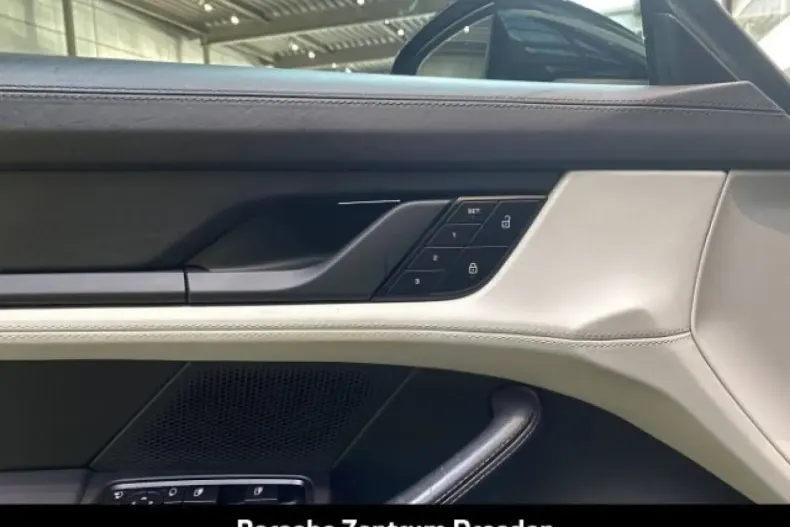 Porsche Taycan din 2022 cu 103.275 km - oferta POR163633 - foto 25