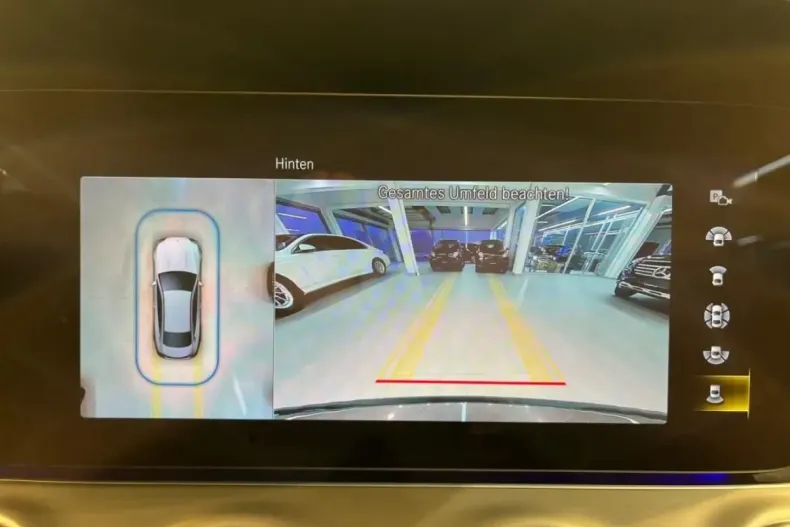 Mercedes-Benz E 300 din 2023 cu 45.128 km - oferta MER163640 - foto 6