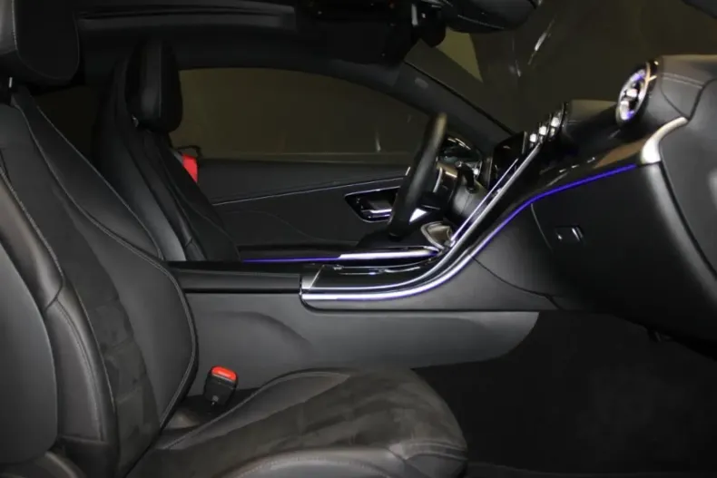 Mercedes-Benz CLE 450 din 2024 cu 23.440 km - oferta MER163643 - foto 8