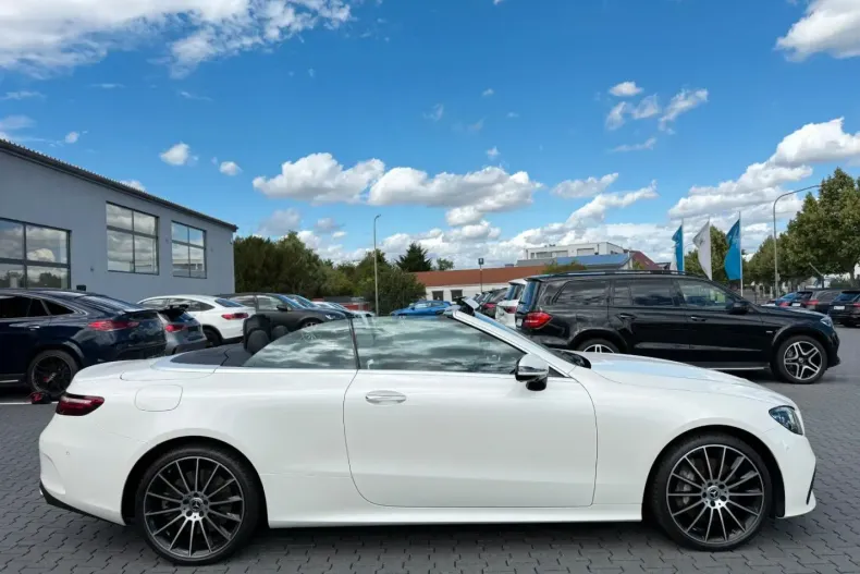 Mercedes-Benz E 450 din 2021 cu 59.350 km - oferta MER163644 - foto 2