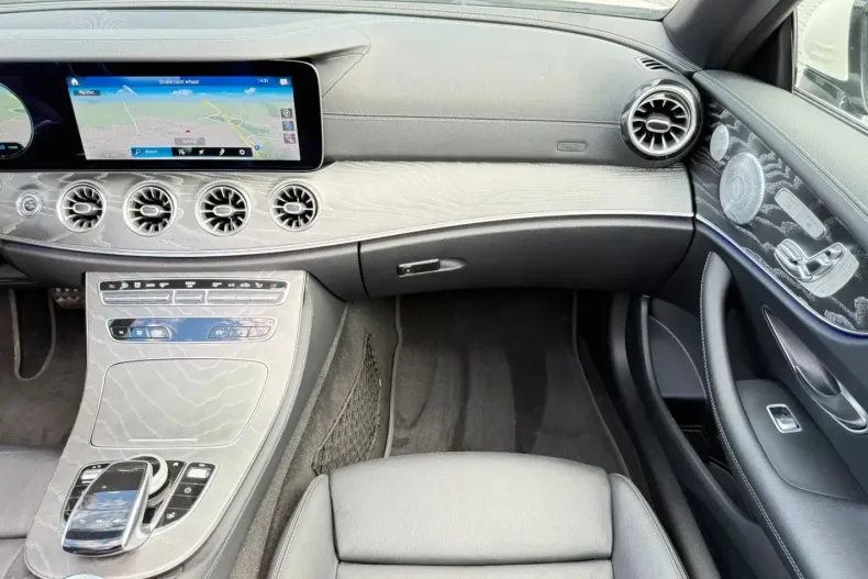 Mercedes-Benz E 450 din 2021 cu 59.350 km - oferta MER163644 - foto 16