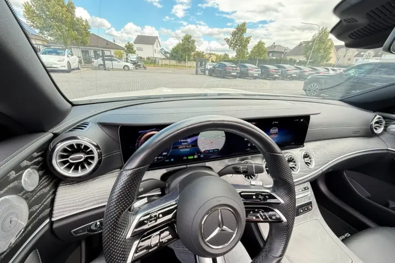 Mercedes-Benz E 450 din 2021 cu 59.350 km - oferta MER163644 - foto 19