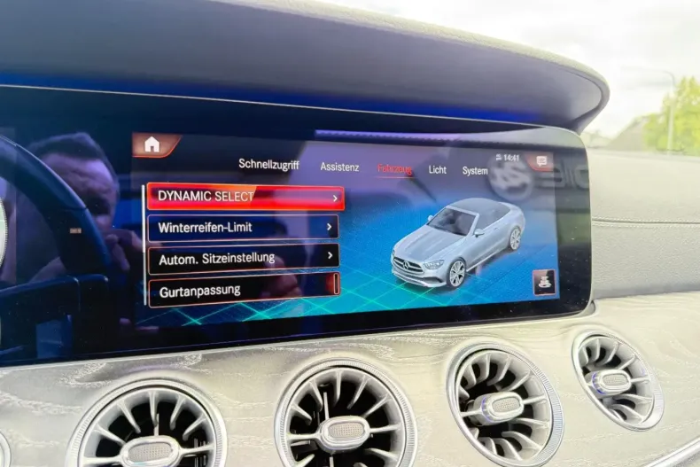 Mercedes-Benz E 450 din 2021 cu 59.350 km - oferta MER163644 - foto 32