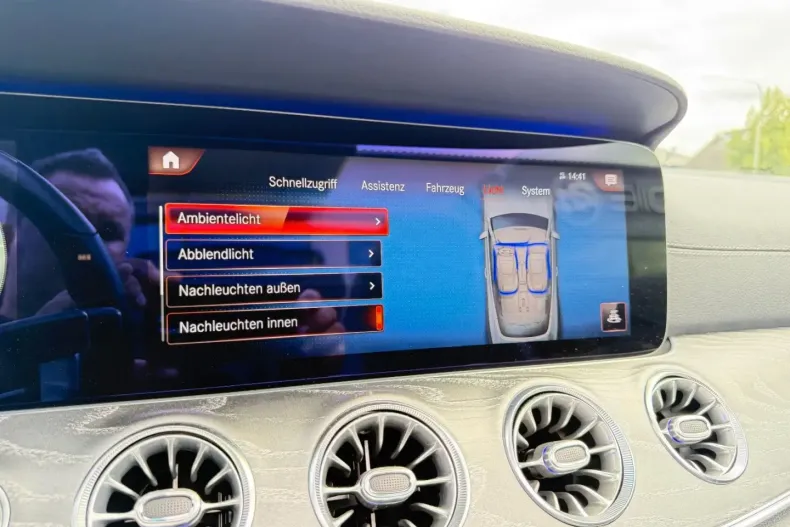 Mercedes-Benz E 450 din 2021 cu 59.350 km - oferta MER163644 - foto 33