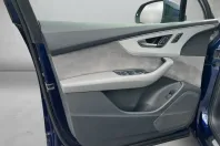 Audi Q7 din 2021 cu 83.648 km - oferta AUD163673 - foto 6