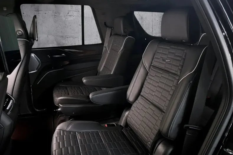 Cadillac Escalade din 2024 cu 6.165 km - oferta CAD163675 - foto 9