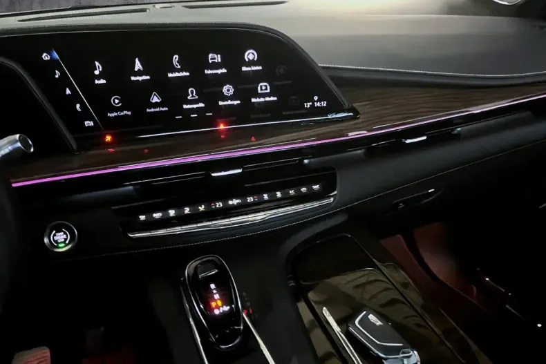 Cadillac Escalade din 2024 cu 6.165 km - oferta CAD163675 - foto 13