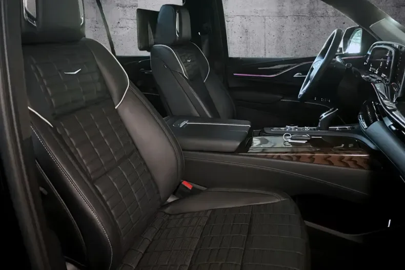 Cadillac Escalade din 2024 cu 6.165 km - oferta CAD163675 - foto 15