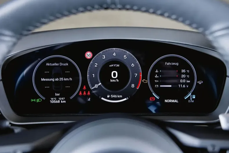 Porsche Cayenne din 2024 cu 10.900 km - oferta POR163677 - foto 31