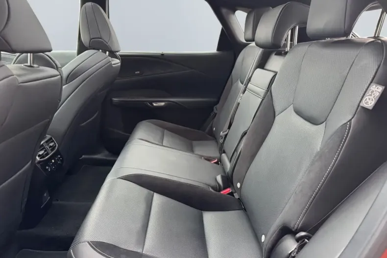 Lexus RX 500 din 2024 cu 38.500 km - oferta LEX163680 - foto 17