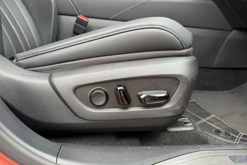 Lexus RX 500 din 2024 cu 38.500 km - oferta LEX163680 - foto 33