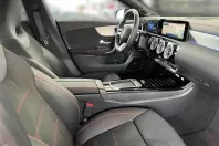 Mercedes-Benz CLA 220 din 2024 cu 4.582 km - oferta MER163682 - foto 10