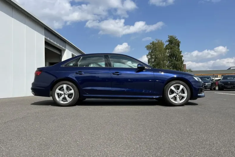 Audi A4 din 2022 cu 19.987 km - oferta AUD163686 - foto 5