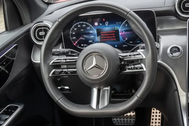 Mercedes-Benz GLC 220 din 2023 cu 7.916 km - oferta MER163691 - foto 6