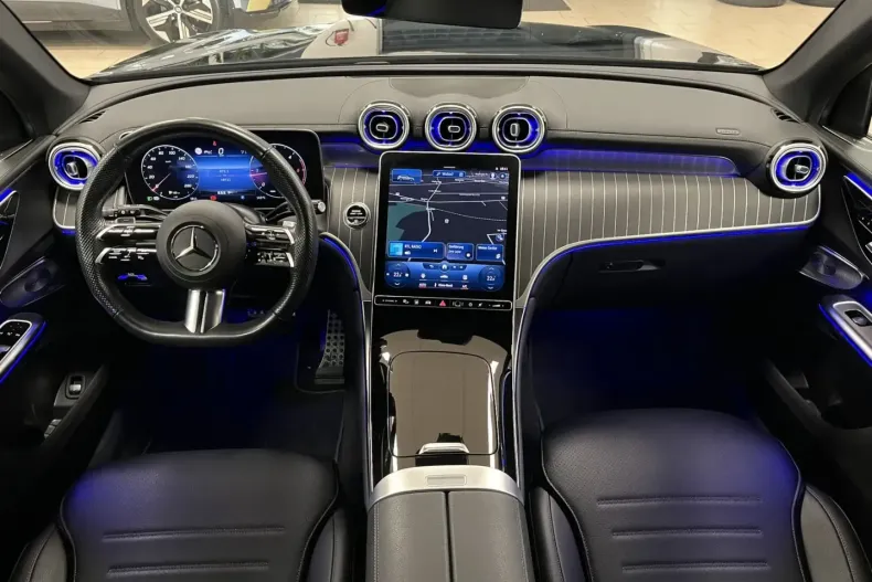 Mercedes-Benz GLC 220 din 2023 cu 48.642 km - oferta MER163693 - foto 10