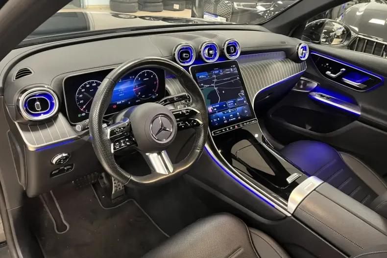 Mercedes-Benz GLC 220 din 2023 cu 48.642 km - oferta MER163693 - foto 17