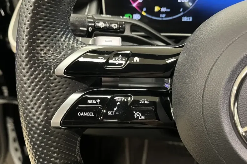 Mercedes-Benz GLC 220 din 2023 cu 48.642 km - oferta MER163693 - foto 23