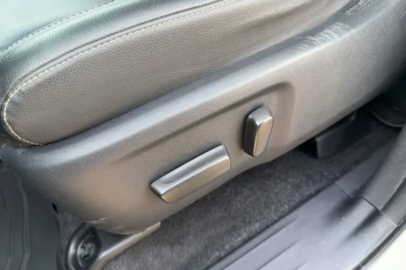 Toyota Hilux din 2022 cu 126.600 km - oferta TOY163694 - foto 14