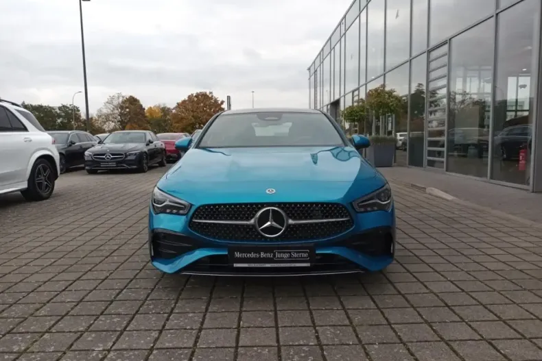Mercedes-Benz CLA 220 din 2024 cu 7.328 km - oferta MER163696 - foto 2