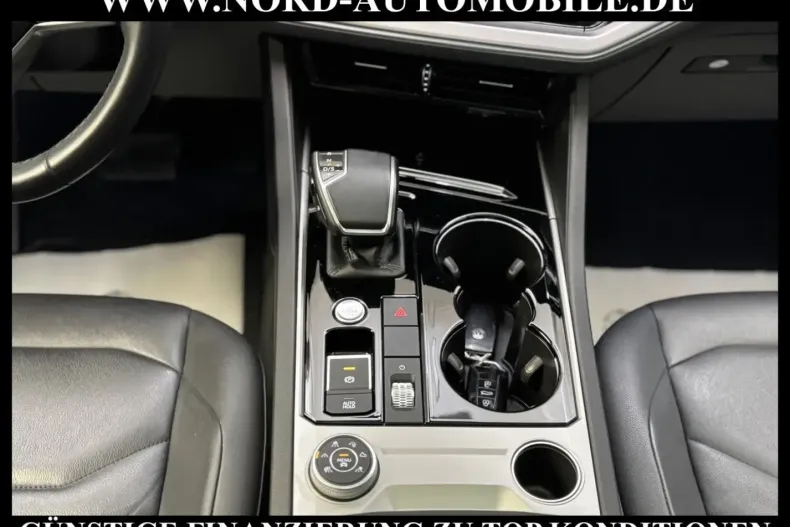 Volkswagen Touareg din 2021 cu 75.131 km - oferta VOL163699 - foto 18