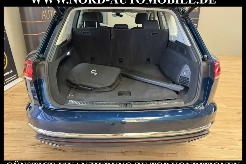 Volkswagen Touareg din 2021 cu 75.131 km - oferta VOL163699 - foto 24