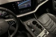 Volkswagen Touareg din 2021 cu 75.000 km - oferta VOL163701 - foto 20