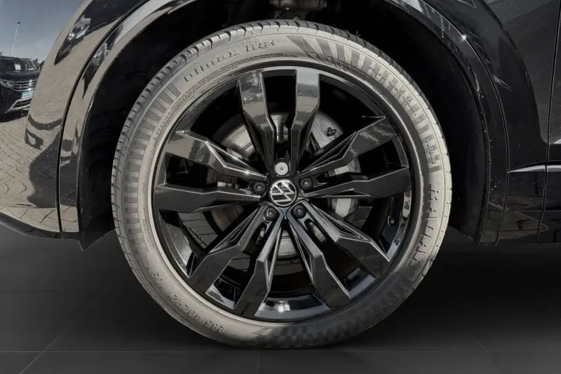 Volkswagen Touareg din 2020 cu 35.805 km - oferta VOL163714 - foto 6