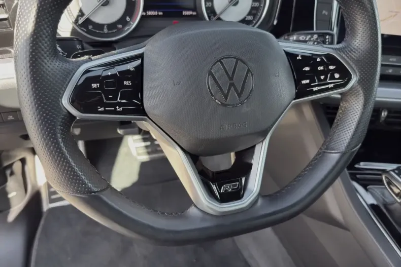 Volkswagen Touareg din 2020 cu 35.805 km - oferta VOL163714 - foto 8