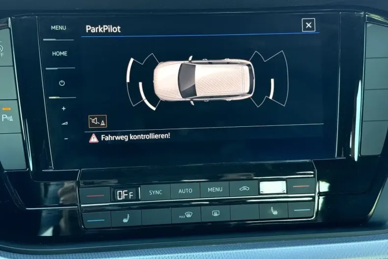 Volkswagen Touareg din 2020 cu 35.805 km - oferta VOL163714 - foto 12