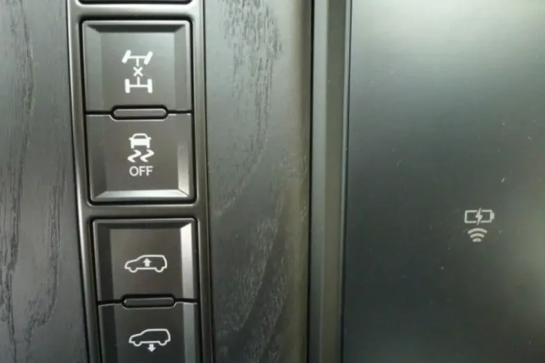 Lexus LX 500 din 2023 cu 28.863 km - oferta LEX163715 - foto 12