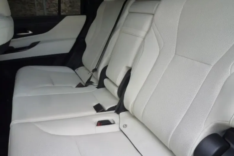 Lexus LX 500 din 2023 cu 28.863 km - oferta LEX163715 - foto 14