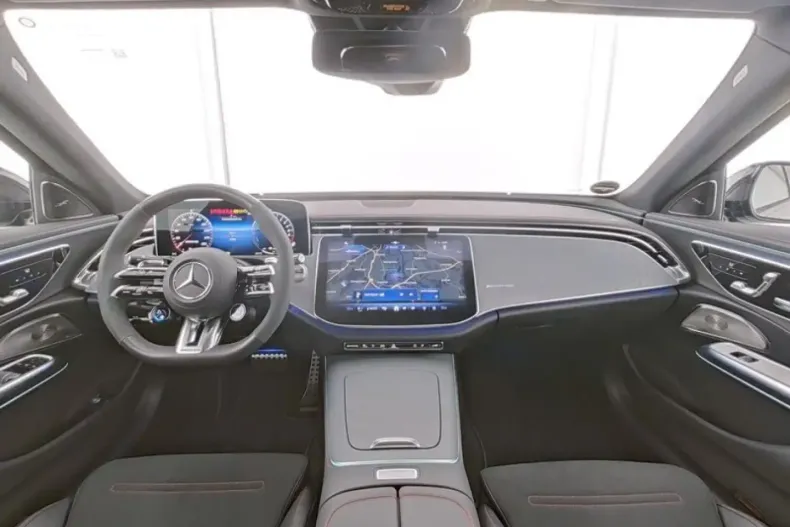 Mercedes-Benz E 53 AMG din 2024 cu 7.150 km - oferta MER163723 - foto 5