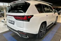 Lexus LX 500 din 2024 cu 1.350 km - oferta LEX163726 - foto 5