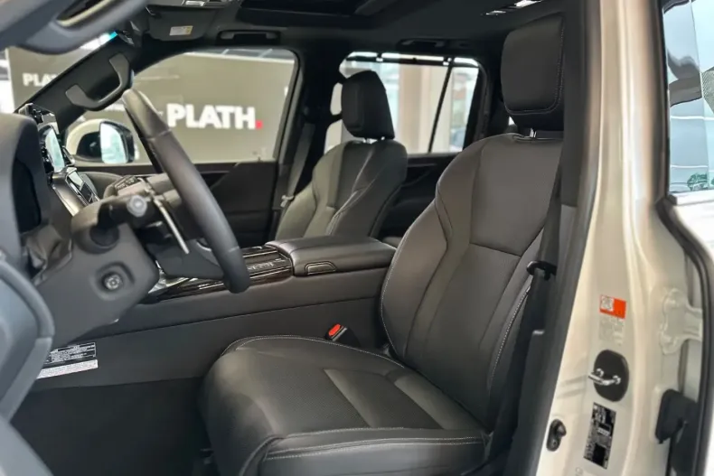 Lexus LX 500 din 2024 cu 1.350 km - oferta LEX163726 - foto 10