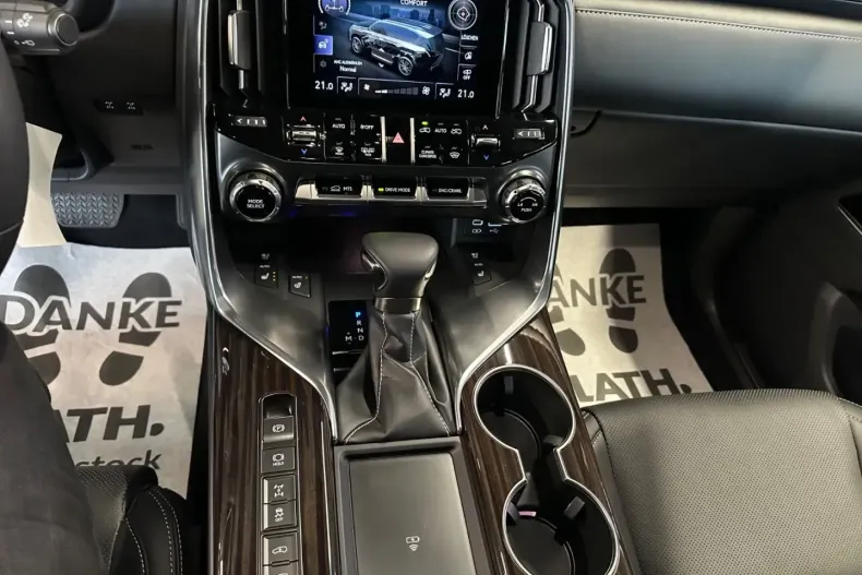 Lexus LX 500 din 2024 cu 1.350 km - oferta LEX163726 - foto 18