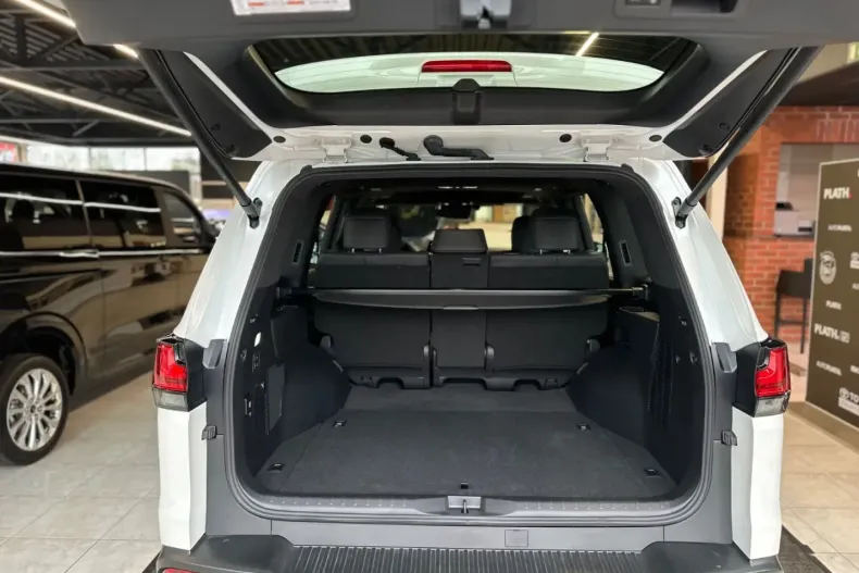 Lexus LX 500 din 2024 cu 1.350 km - oferta LEX163726 - foto 25