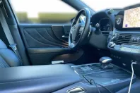 Lexus LS 500 din 2023 cu 43.000 km - oferta LEX163727 - foto 6