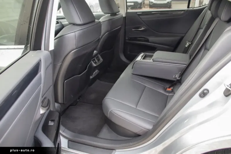 Lexus ES 300 din 2023 cu 2.500 km - oferta LEX163734 - foto 9